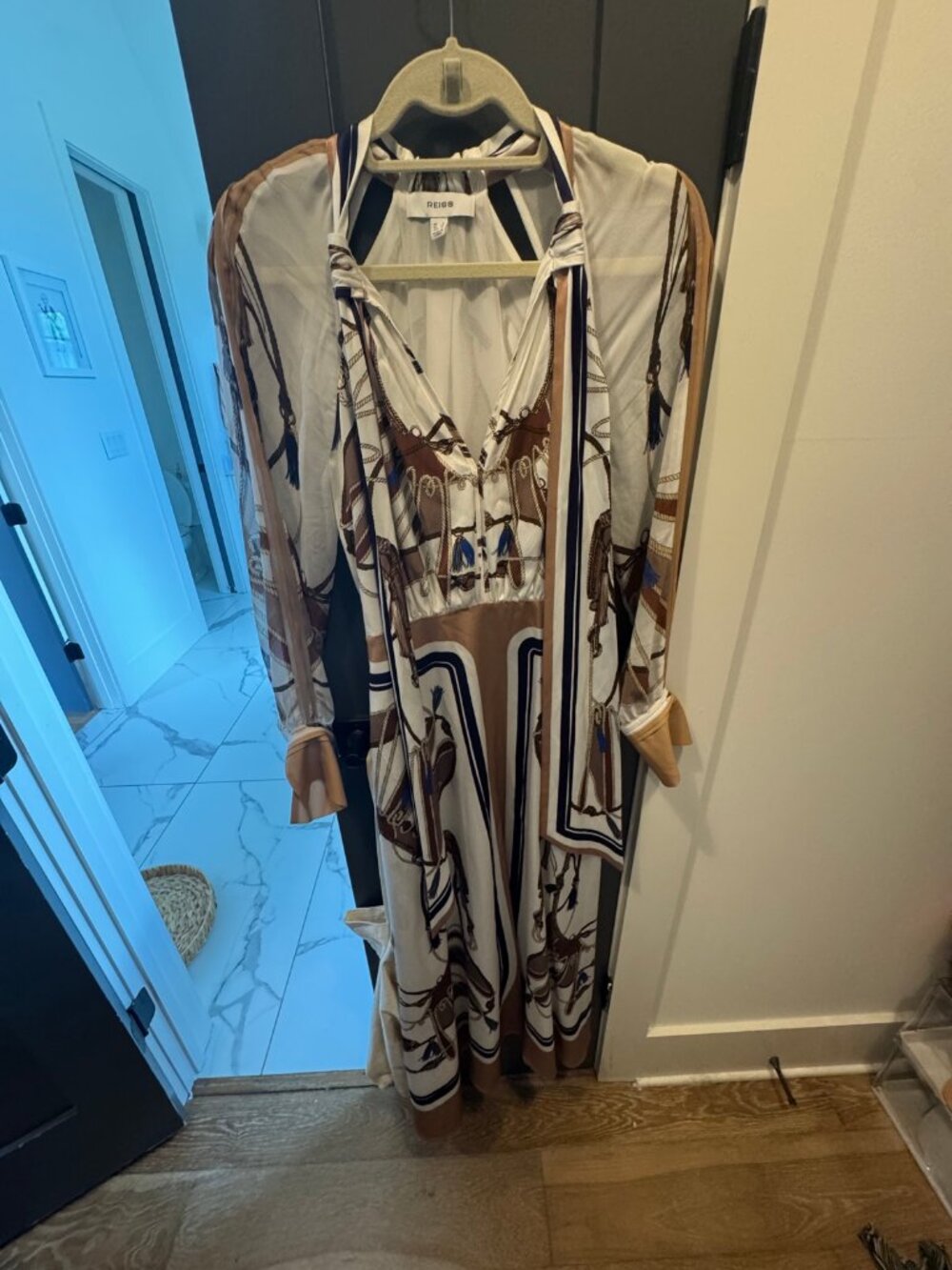 Reiss Long-Sleeve Equestrian Chain-Print Maxi Dress - US 4